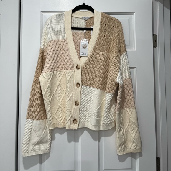 NWT Reese V-Neck Cardigan - Picture 4 of 7